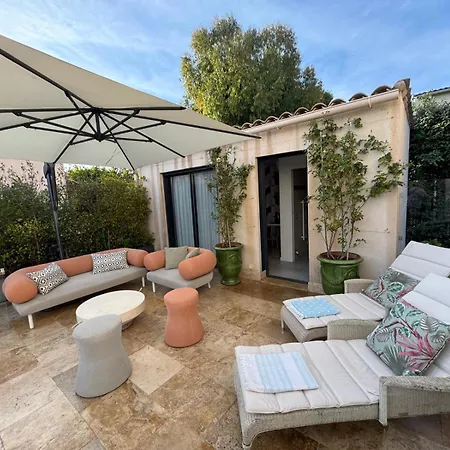 Elimia Piscine Privee & Chauffee Privat bolig *