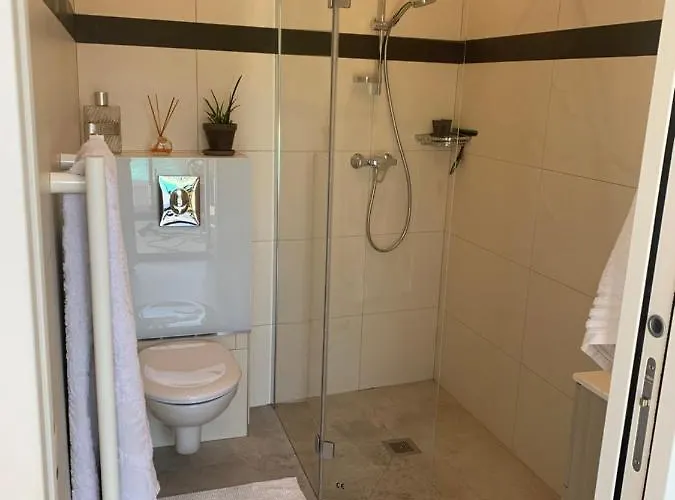 Elimia Piscine Privée&chauffée *