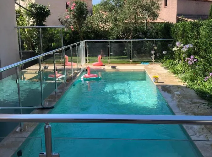 Elimia Piscine Privee & Chauffee